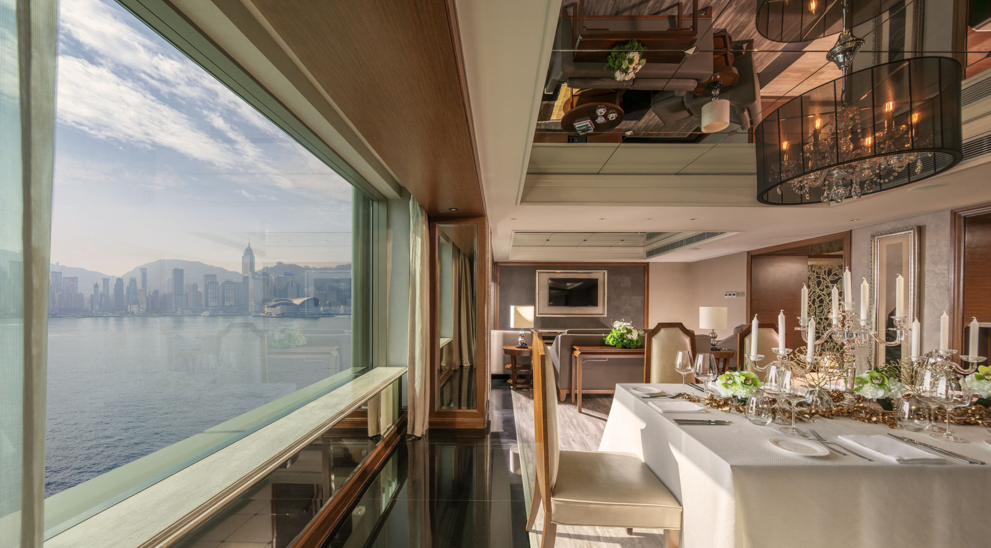 Grand Stanford Signature Suite Dining