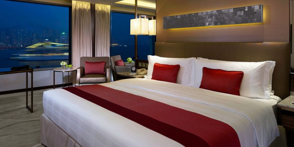 premier-harbour-view-room-king-1170