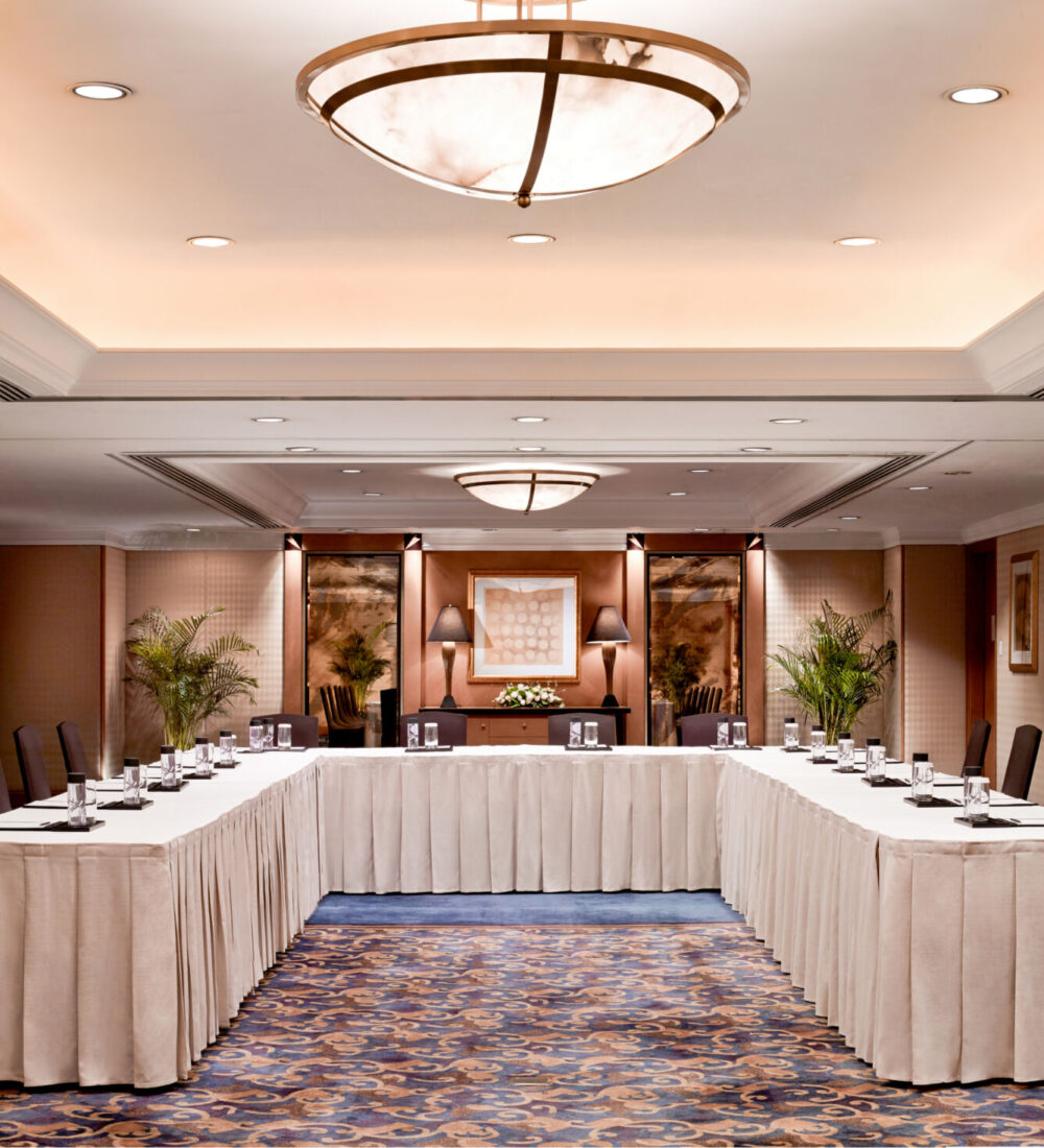 Monet Room - U-shape Set-up-2